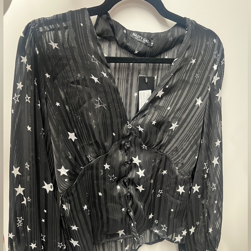Nasty gal button up star blouse
